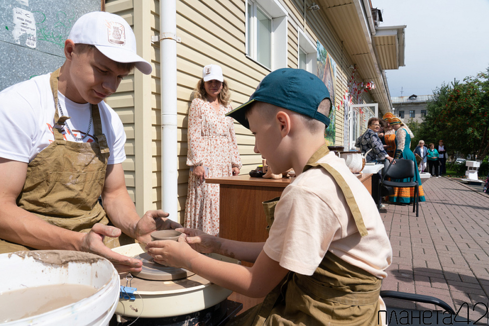 В Кемерове впервые прошёл городской фестиваль частных коллекций «АРХИfest» - 2022 