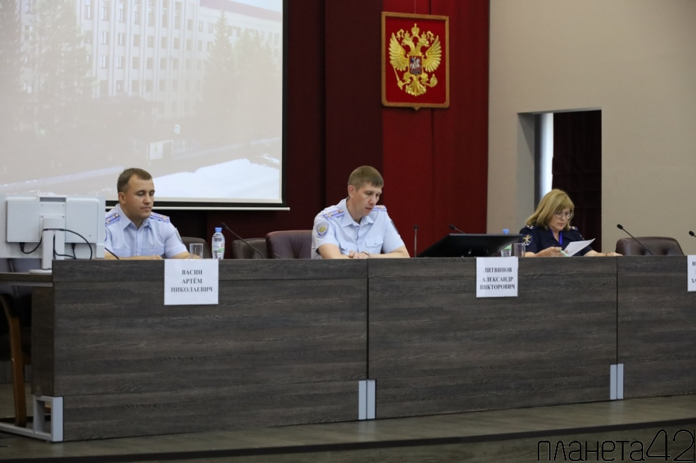 В ГУ МВД России по Кемеровской области – Кузбассу подведены итоги работы следственных подразделений органов внутренних дел за 6 месяцев 2023 года