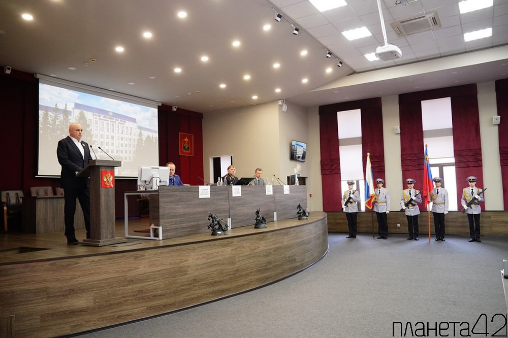 В Главном управлении МВД России по Кемеровской области – Кузбассу подведены итоги оперативно-служебной деятельности органов внутренних дел за 2023 год