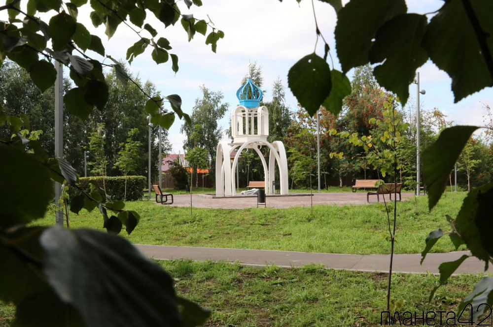 В жилом районе Пионер, Ягуновский на улице Баха завершена реставрация Часовни в память жертв политических репрессий 1937-1938 гг.